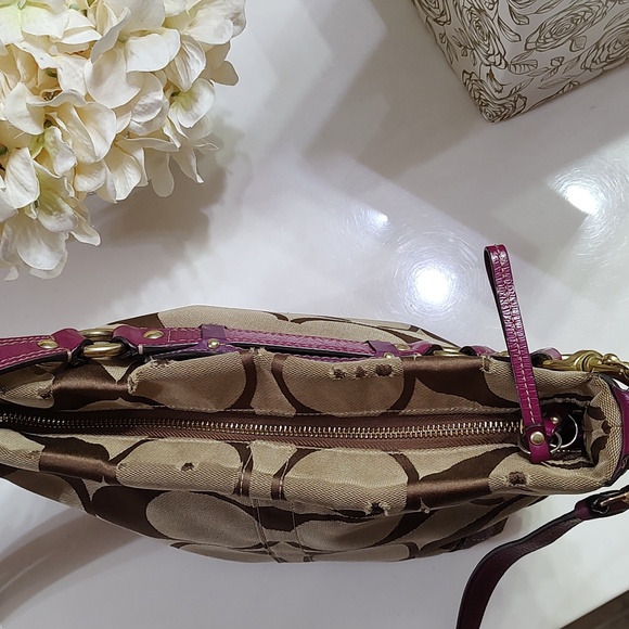 Coach Signature Jacquard Satchel - Picture 6 of 13